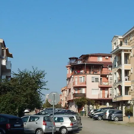 Apartment Dunav Str.